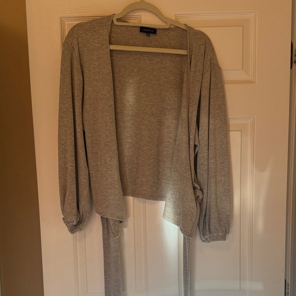 MAJORELLE V-Neck Sweater - Oatmeal - Picture 2 of 2